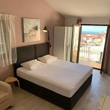 Mario ベッド・アンド・ブレックファスト