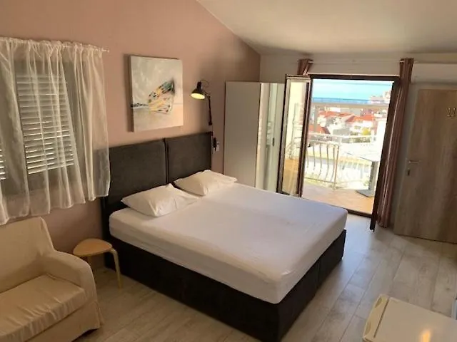 Mario Bed & Breakfast